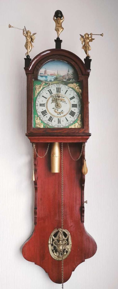 Friesian Longtail Clock