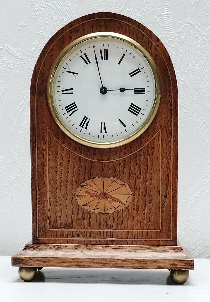 ​1890's Oak Small Mantle Clock